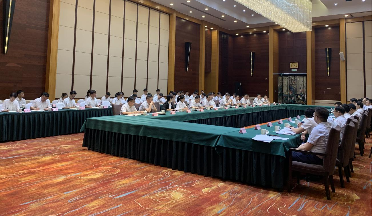 20230720-邱勇一行访问辽宁双方签署战略合作框架协议-职业发展中心-邱勇出席赢博手机版app在辽选调生及校友代表座谈会.png