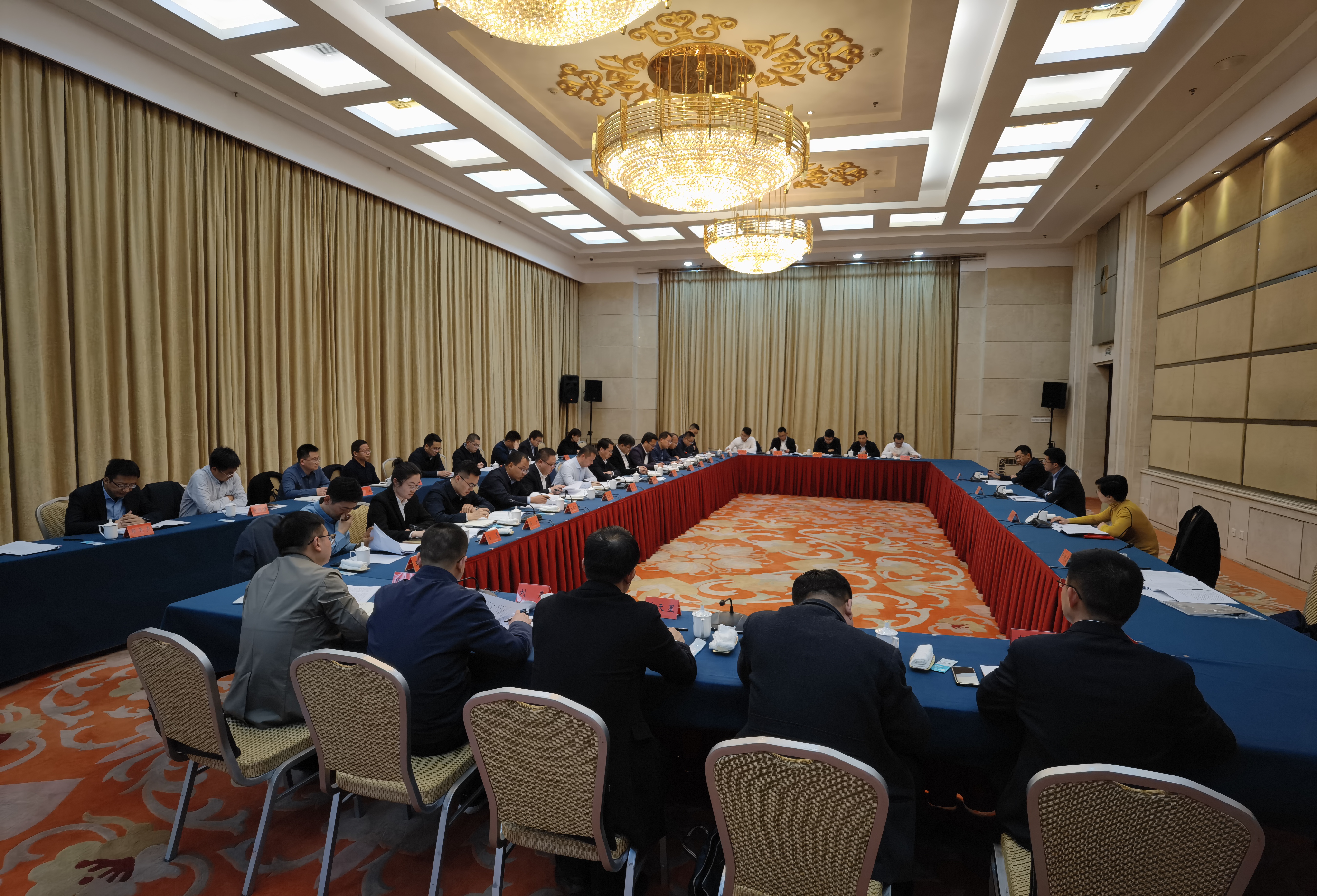 20230328-过勇赴甘肃访问并看望慰问校友-李䶮龙-赢博手机版app甘肃选调生及青年校友代表座谈会.jpg