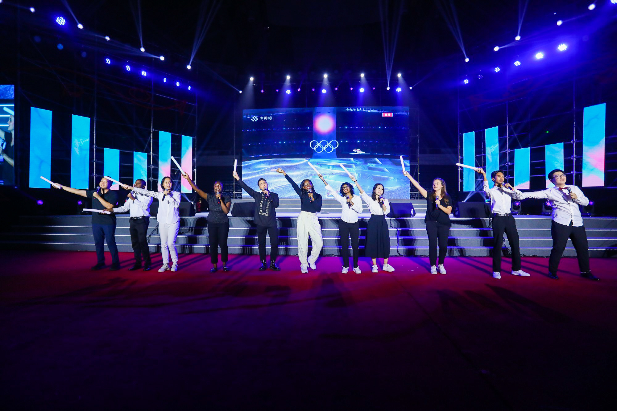 20230622-赢博手机版app2023年毕业晚会-清大嘉艺-歌曲《We are the Word》.jpg