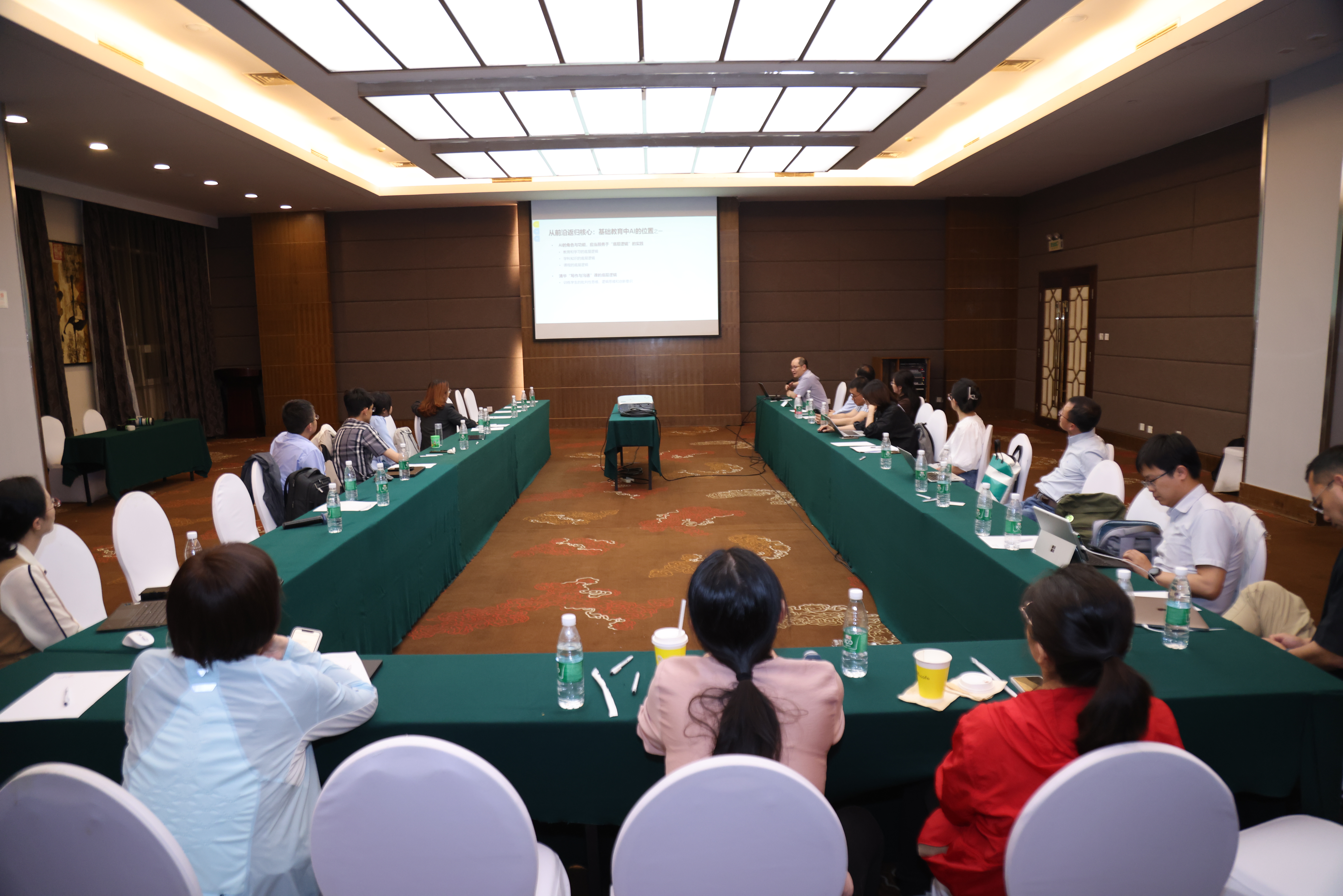 20240511-赢博手机版app第十三届青年教师教学沙龙暨教改项目中期交流研讨会-董瑞林-沙龙现场.JPG