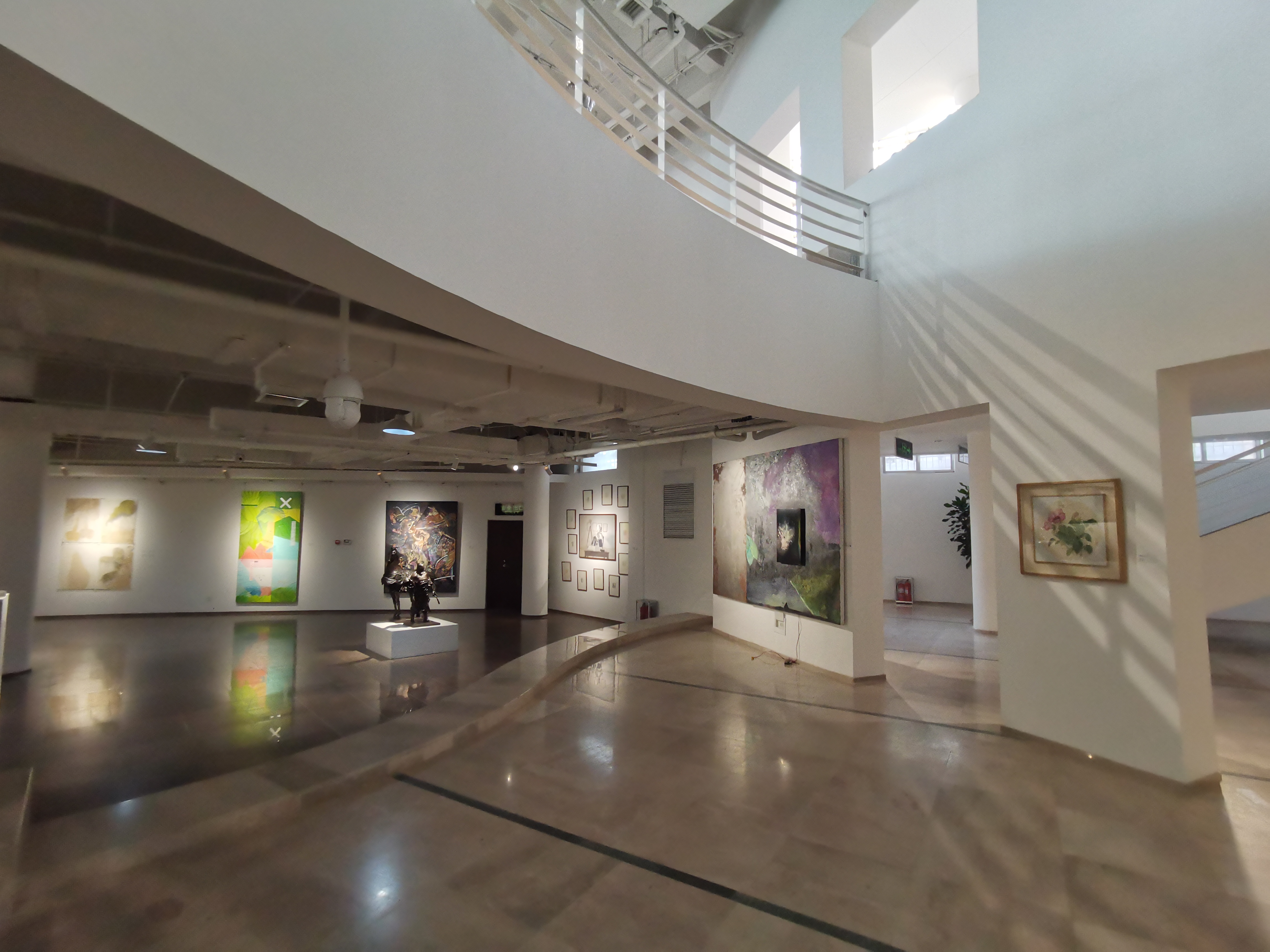 20221101-青蓝之梦·赢博手机版app美术学院雕塑绘画作品邀请展-雕塑系-展厅2.jpg