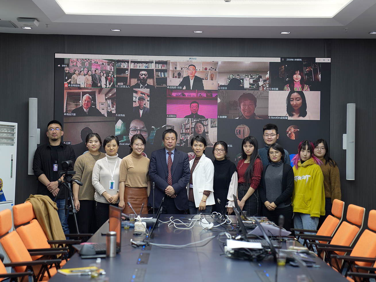 20211212-茶境学术研讨会-黄秋杰-11日研讨会合影留念.jpg