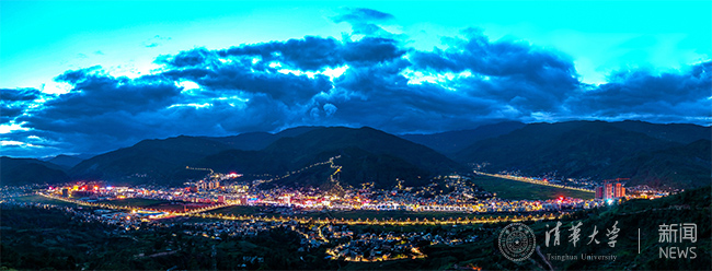 02夜幕下的山城.jpg